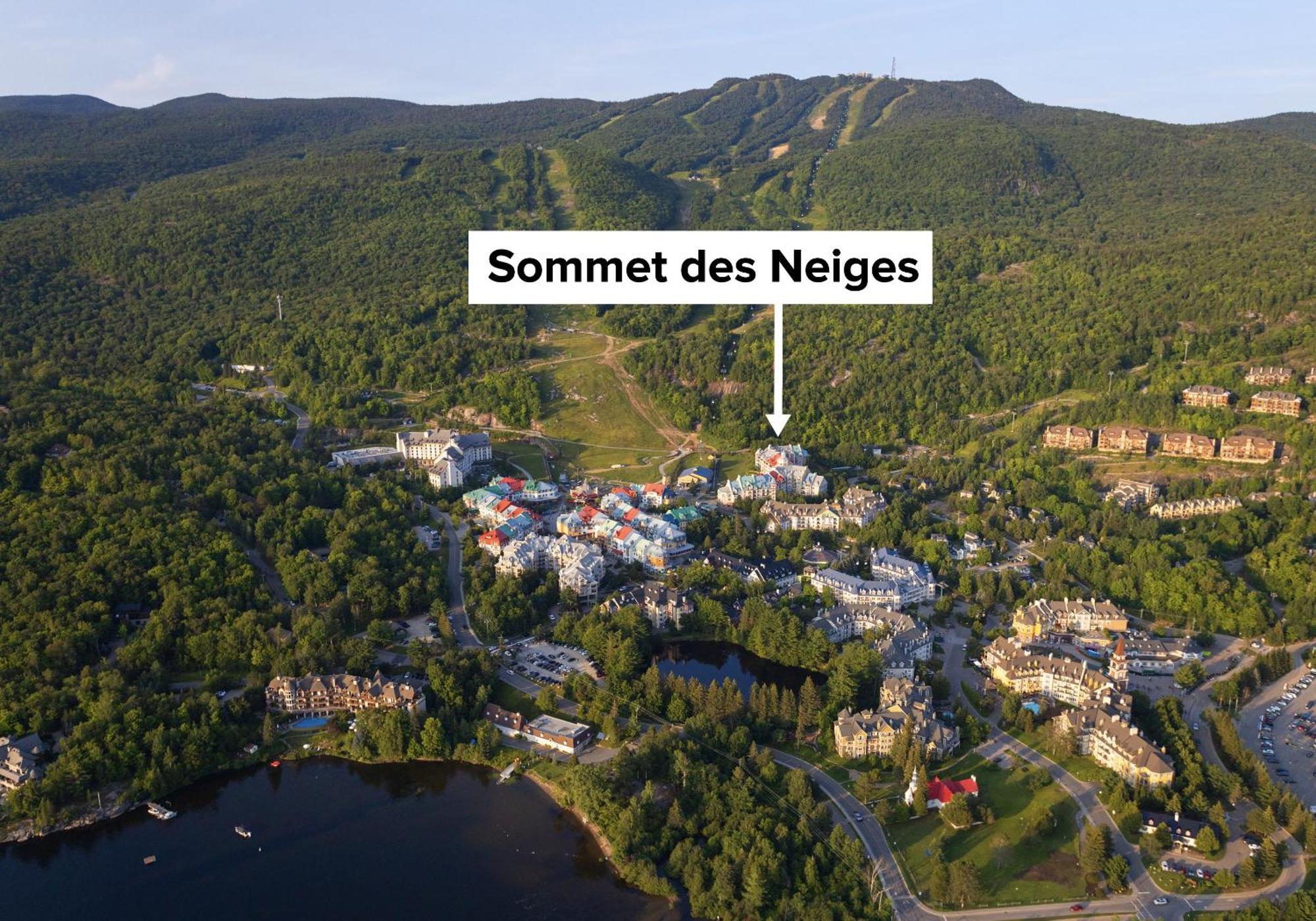 Hotel Sommet Des Neiges Mont-Tremblant Exterior foto